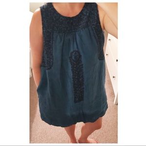 Madeline chambray embroidered dress w/ pockets